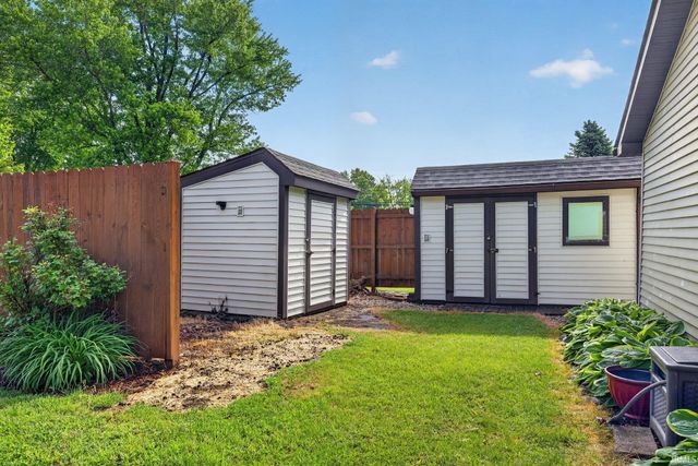 2901 S Market Place, Bloomington, IN 47403