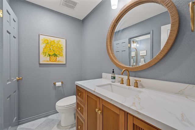 5625 Lake Jackson Street, Waco, TX 76710