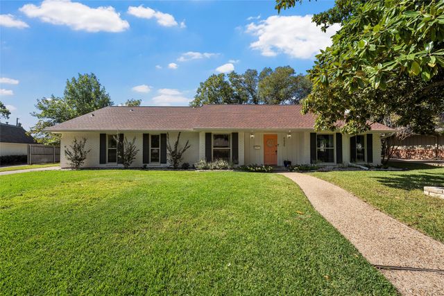 5625 Lake Jackson Street, Waco, TX 76710