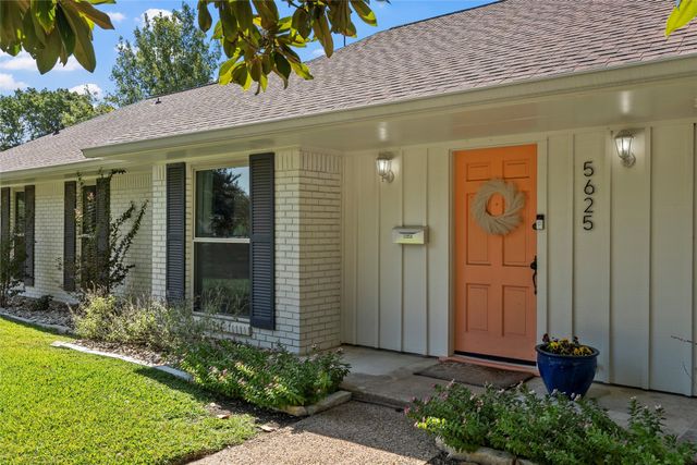 5625 Lake Jackson Street, Waco, TX 76710
