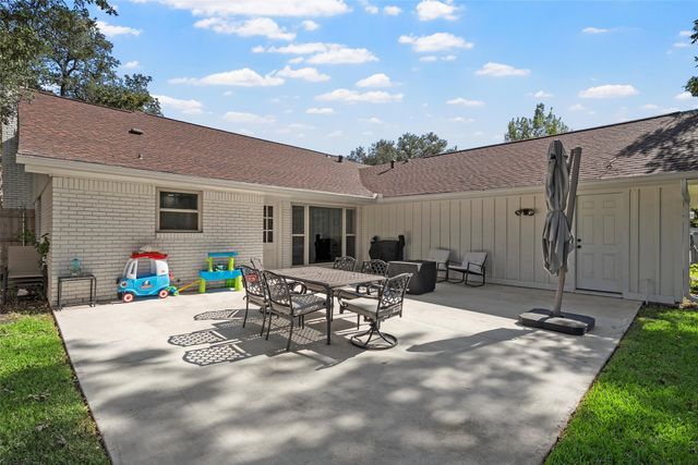 5625 Lake Jackson Street, Waco, TX 76710