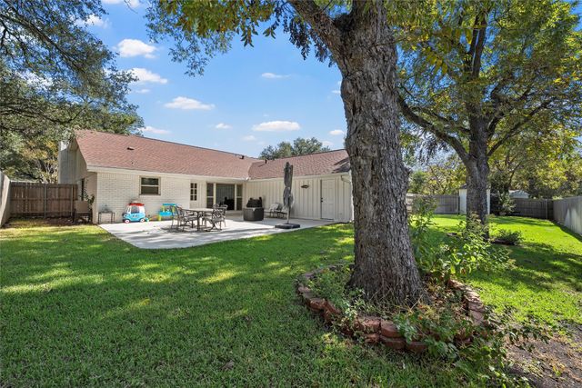 5625 Lake Jackson Street, Waco, TX 76710