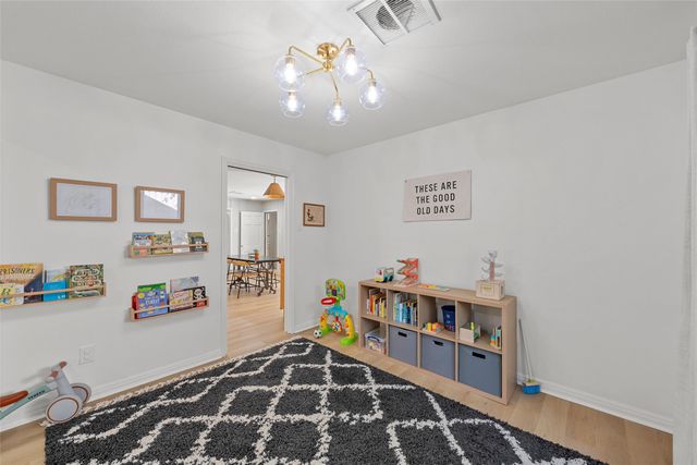 5625 Lake Jackson Street, Waco, TX 76710