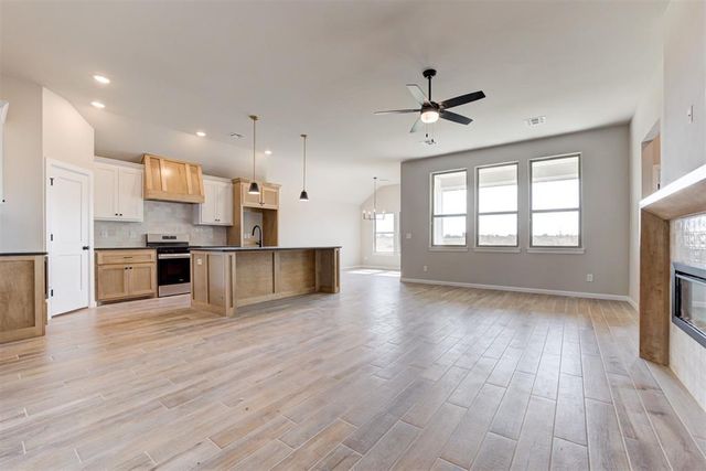 629 Honey Springs Lane, Shawnee, OK 74804