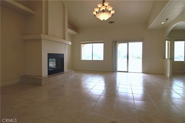 18590 Una Street, Perris, CA 92570