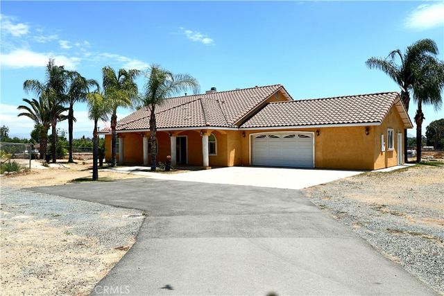 18590 Una Street, Perris, CA 92570
