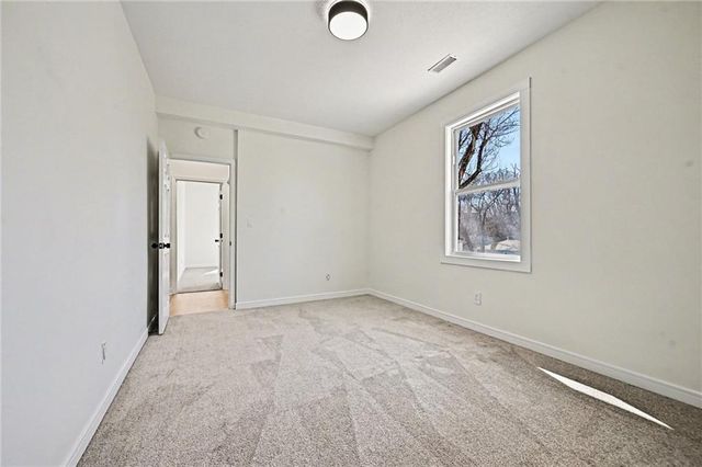 4842 Washington Avenue, Kansas City, KS 66102