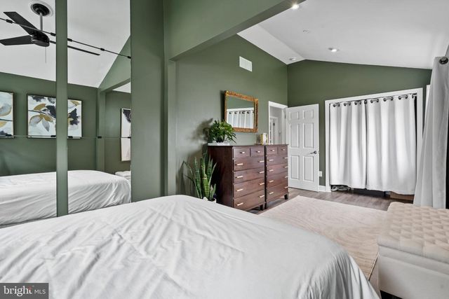 107 HUDSON AVE, West Berlin, NJ 08091