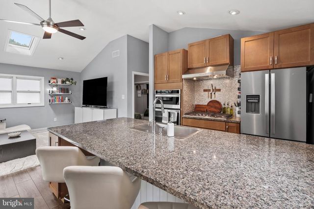 107 HUDSON AVE, West Berlin, NJ 08091