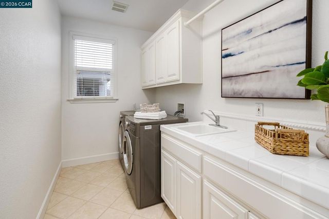 298 Sullivan Ct, Pleasanton, CA 94566