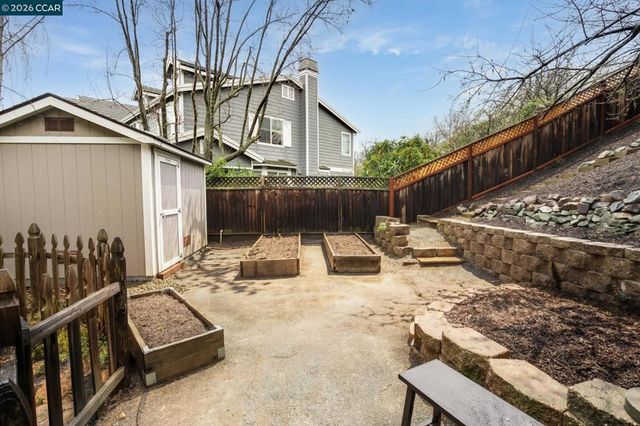 298 Sullivan Ct, Pleasanton, CA 94566