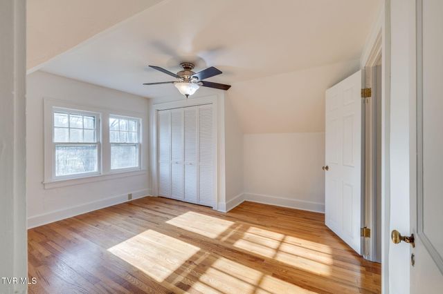 128 Shadowwood Lane, Elizabethton, TN 37643