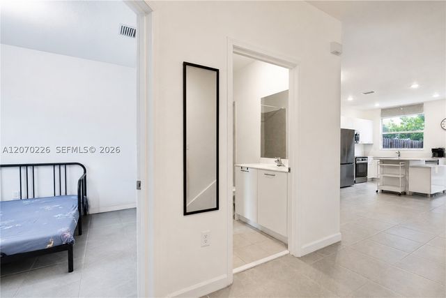 12218 NW 24th Pl, Miami, FL 33167