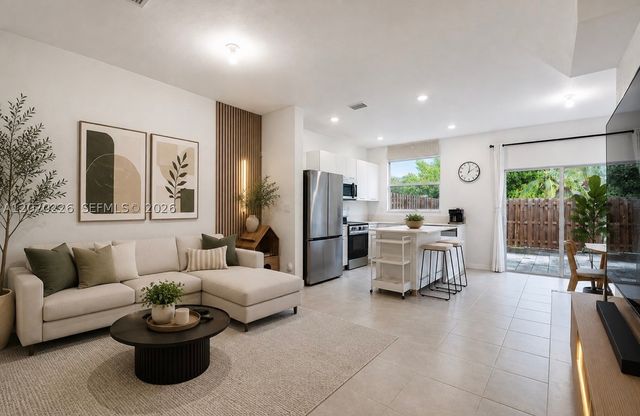 12218 NW 24th Pl, Miami, FL 33167