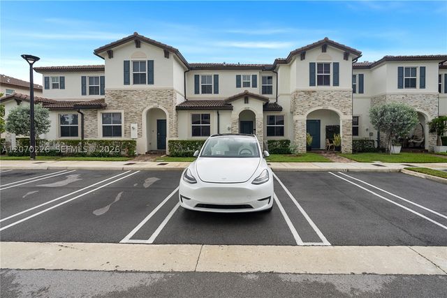 12218 NW 24th Pl, Miami, FL 33167