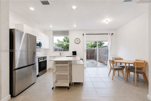 12218 NW 24th Pl, Miami, FL 33167