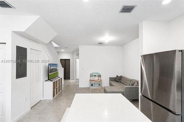 12218 NW 24th Pl, Miami, FL 33167
