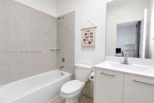12218 NW 24th Pl, Miami, FL 33167