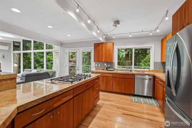 2646 109 Place NE, Bellevue, WA 98004