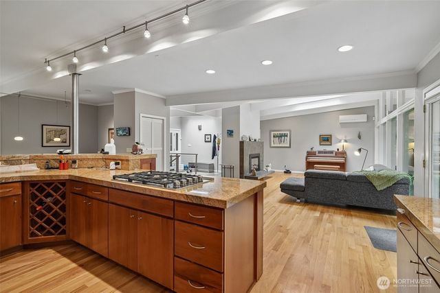 2646 109 Place NE, Bellevue, WA 98004