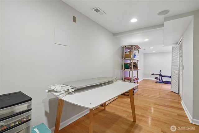 2646 109 Place NE, Bellevue, WA 98004