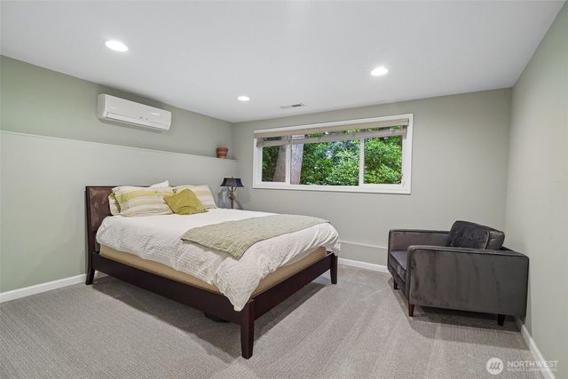 2646 109 Place NE, Bellevue, WA 98004