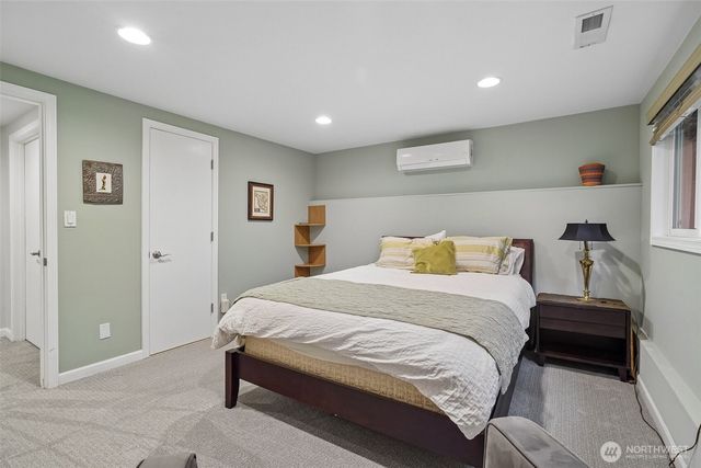 2646 109 Place NE, Bellevue, WA 98004