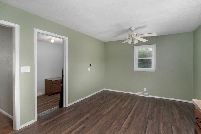 2724 N Franklin Avenue, Springfield, MO 65803
