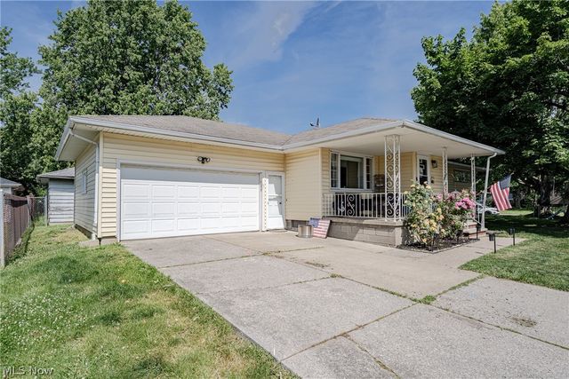2810 Utica Avenue, Lorain, OH 44052