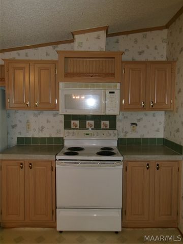 392 county road 517 Road, Valley Grande, AL 36703