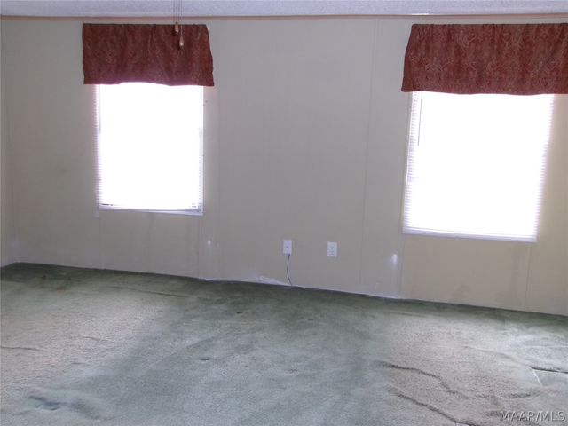 392 county road 517 Road, Valley Grande, AL 36703