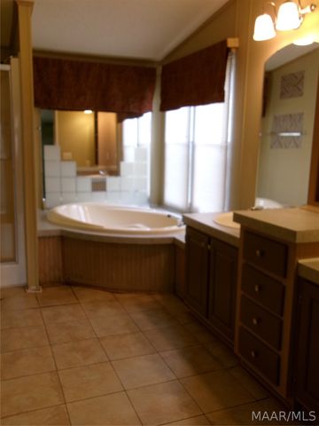 392 county road 517 Road, Valley Grande, AL 36703