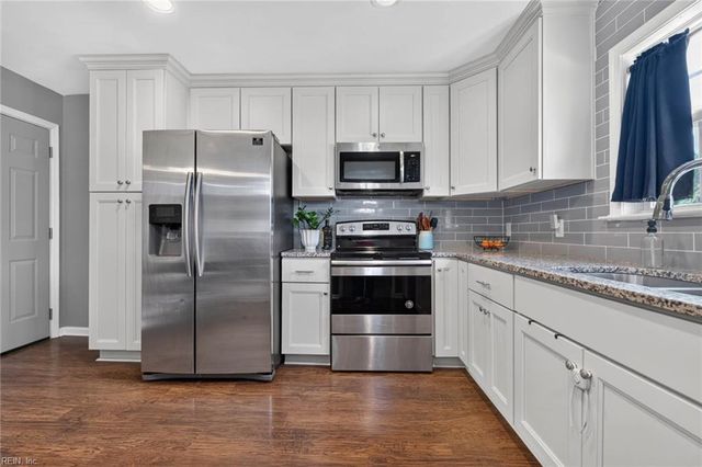 1085 Bells Mill RD, Chesapeake, VA 23322