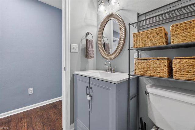 1085 Bells Mill RD, Chesapeake, VA 23322