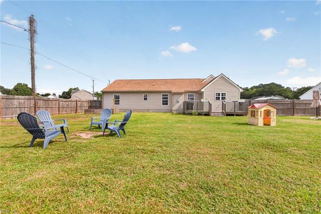 1085 Bells Mill RD, Chesapeake, VA 23322
