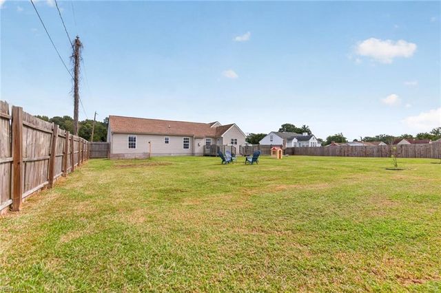 1085 Bells Mill RD, Chesapeake, VA 23322