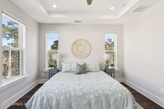 1630 BRIDGETON Drive, Jacksonville, FL 32207