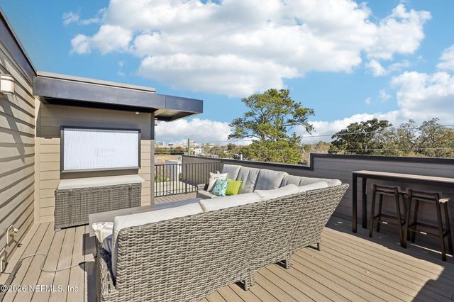 1630 BRIDGETON Drive, Jacksonville, FL 32207