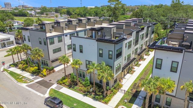 1630 BRIDGETON Drive, Jacksonville, FL 32207