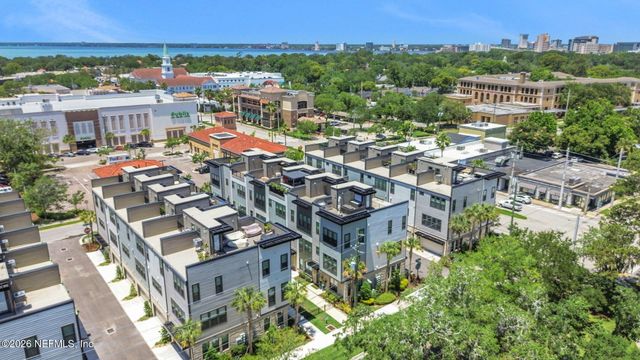 1630 BRIDGETON Drive, Jacksonville, FL 32207