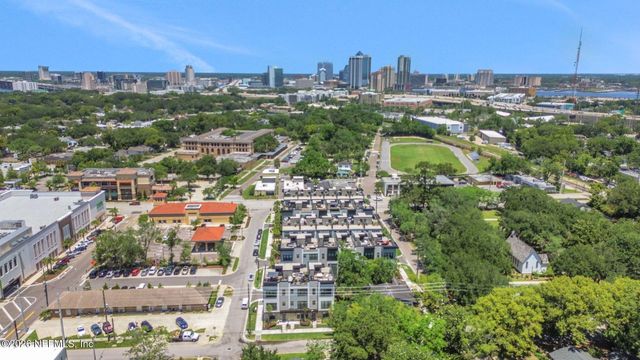 1630 BRIDGETON Drive, Jacksonville, FL 32207