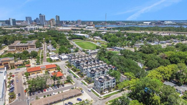 1630 BRIDGETON Drive, Jacksonville, FL 32207