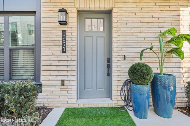 1630 BRIDGETON Drive, Jacksonville, FL 32207