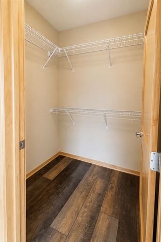 284 Spring Street 311, Saint Paul, MN 55102
