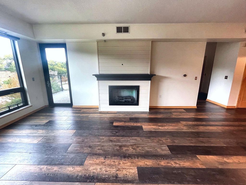 284 Spring Street 311, Saint Paul, MN 55102 — photo 3