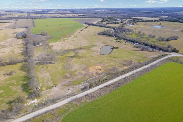 001 County Road 4525, Trenton, TX 75490