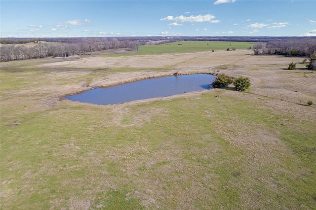 001 County Road 4525, Trenton, TX 75490