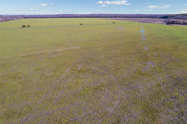 001 County Road 4525, Trenton, TX 75490