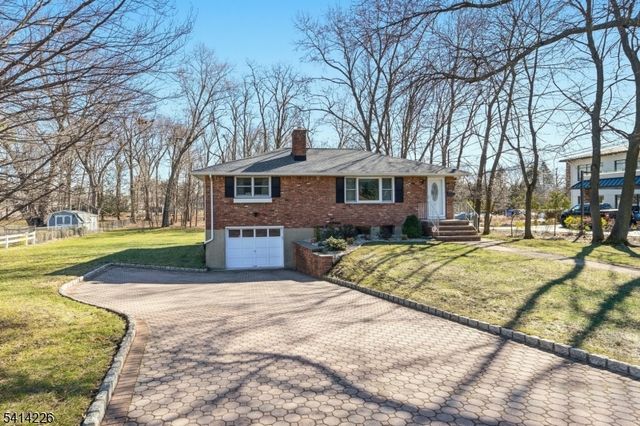 67 Newark Pompton Tpke, Riverdale Boro, NJ 07457