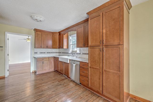 2537 Etiwan Avenue, Charleston, SC 29414